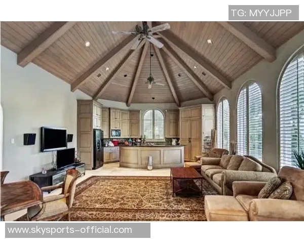 姚明豪宅面积揭秘这位篮球巨星的奢华生活空间有多大