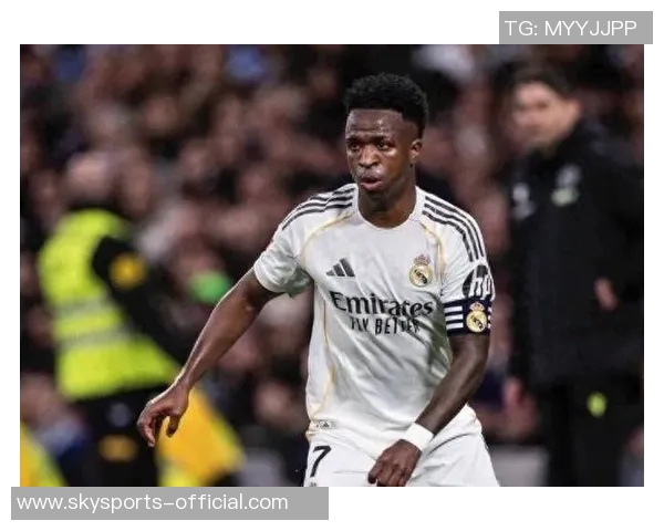 中超热刺大胜皇马引发全场震动赛后分析聚焦球队表现与战术调整