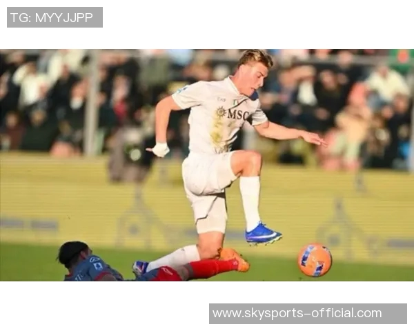 德甲精彩对决曼联与那不勒斯战成平局十佳进球回顾引爆全场热情