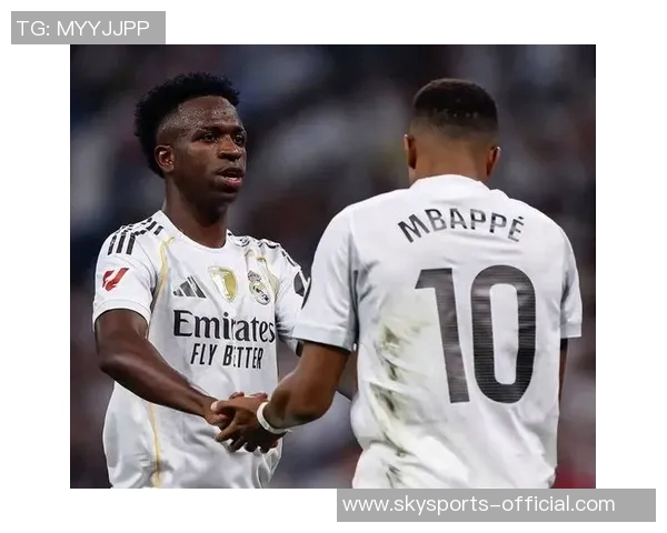 中超惊天逆转波尔图4-0皇马绝杀瞬间引发全场狂欢分析